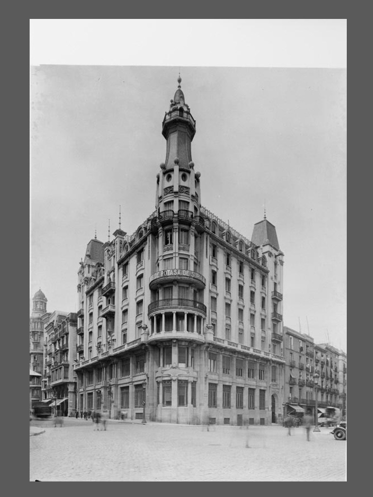 Imagen antigua 1930 edificio en Via Laietana, 2 de Barcelona
