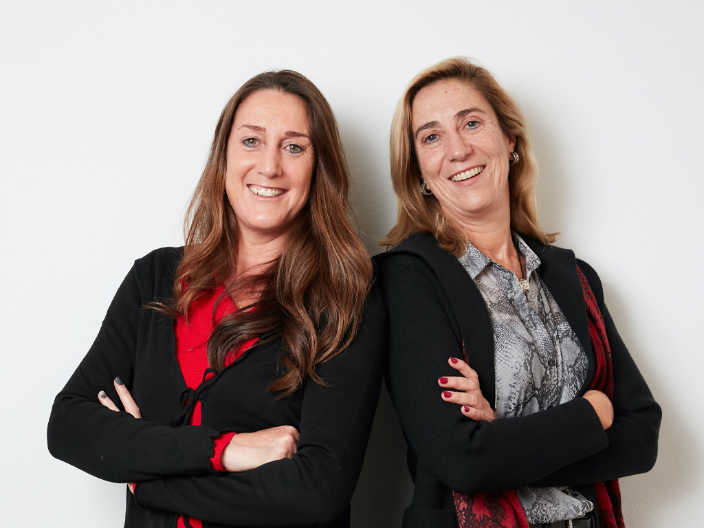 Montserrat y Yolanda Bravo, Administradora y CEO de GTA Europa web