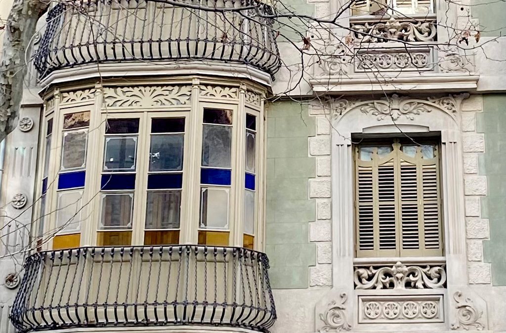 La restauració de les vidrieres de Valencia, 198
